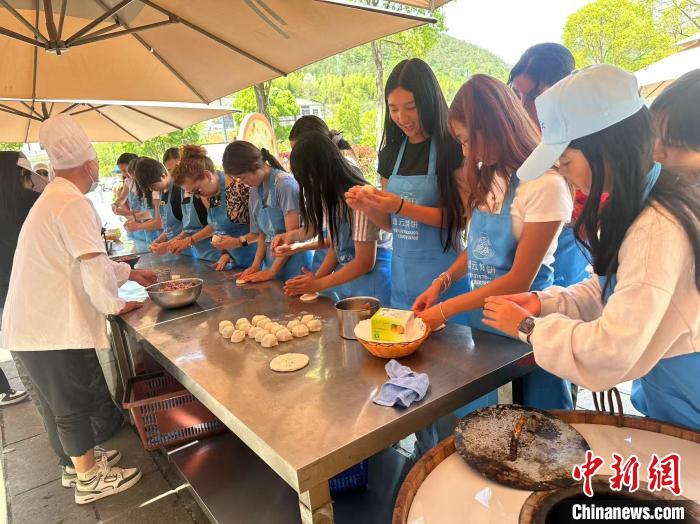 华裔青少年缙云寻根：黄帝文化增进华夏儿女情感认同