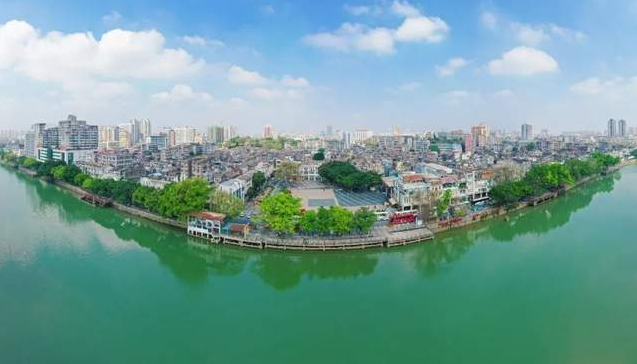 点上出彩 片上成景 带上成势 绿美乡村入画来 产业富民谱新篇