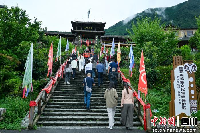 四川北川石椅村：“三色相融”绘就民族团结与乡村振兴新画卷